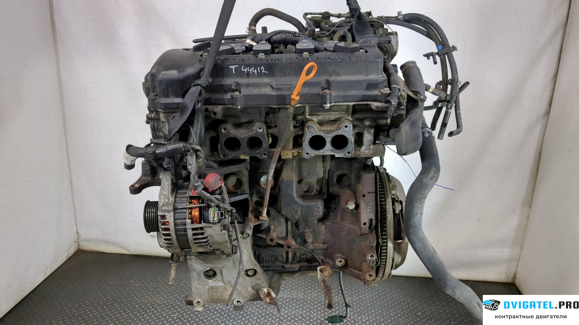 Двигатель Nissan Almera Tino QG18DE 1.8 л., Бензин, Инжектор, артикул 9260017